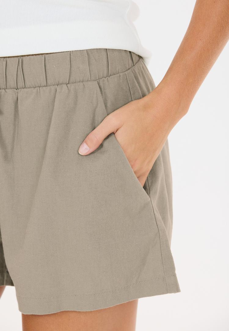 Athlecia Athlecia Resort V2 Shorts Damen - 1313 Laurel Oak - 1 | SportScheck