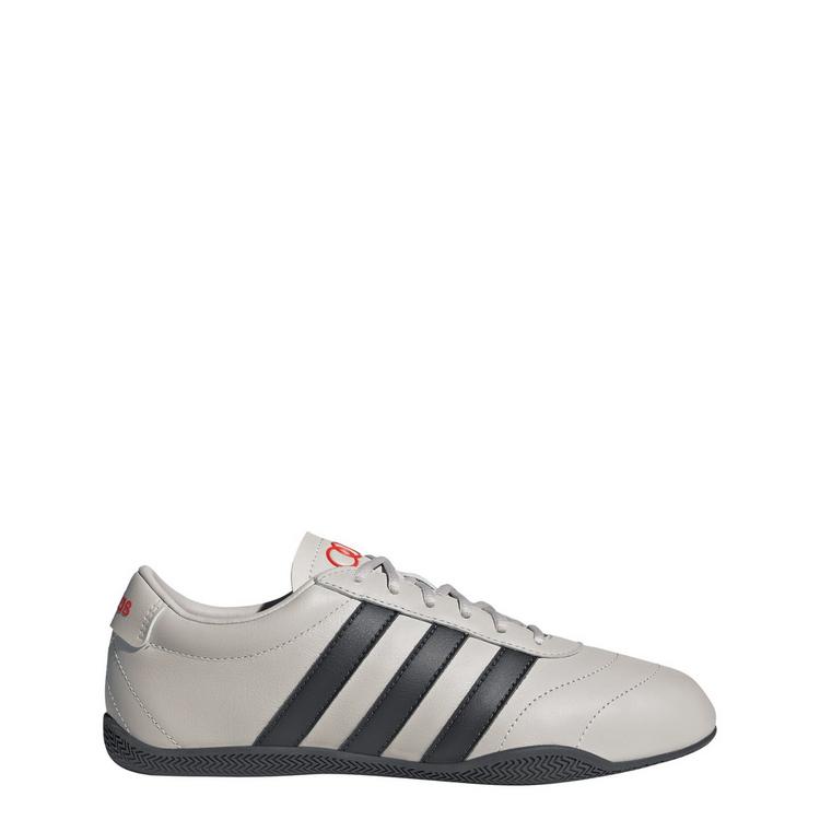 adidas adidas GRAND COURT LO AUDI REVOLUT F1 TEAM Fahrradschuhe Damen - Chalk Pearl / Utility Black / Hi-Res Red - 0 | SportScheck
