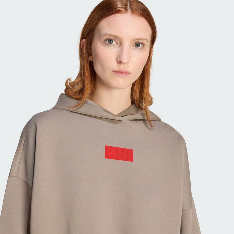 adidas adidas AUDI REVOLUT F1 TEAM ELEVATED HOODED Hoodie Damen - Simple Brown / Hi-Res Red - 0 | SportScheck