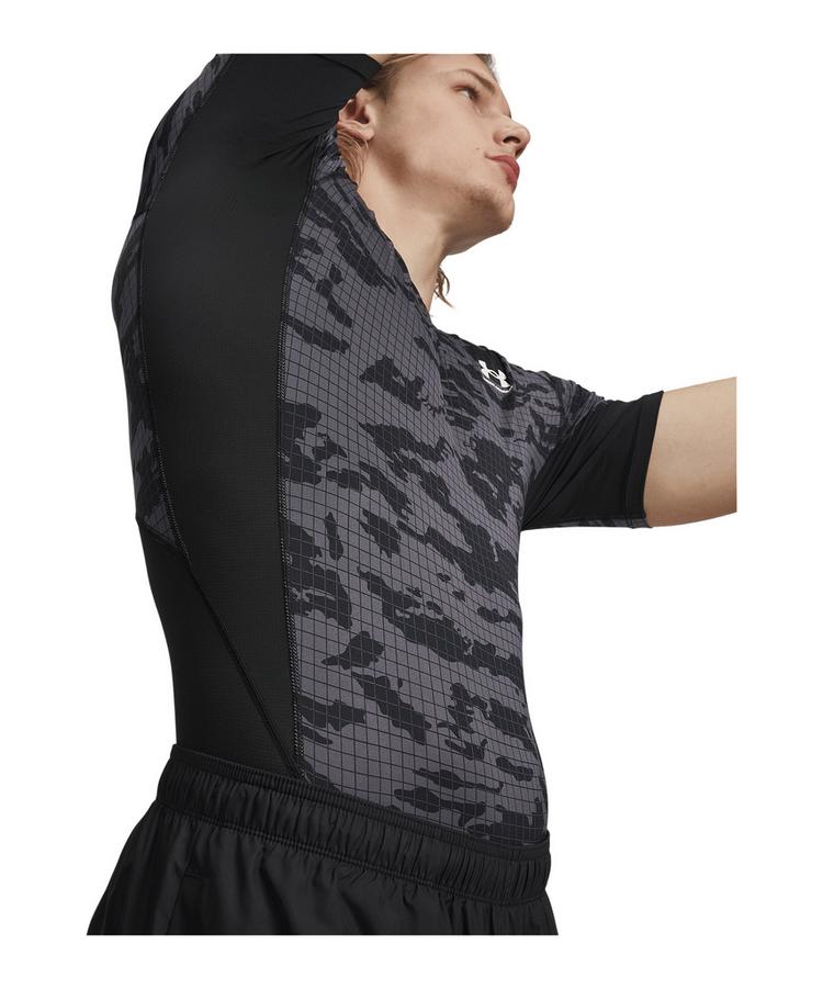 Under Armour Under Armour HG Printed T-Shirt Laufshirt Herren - schwarz - 0 | SportScheck