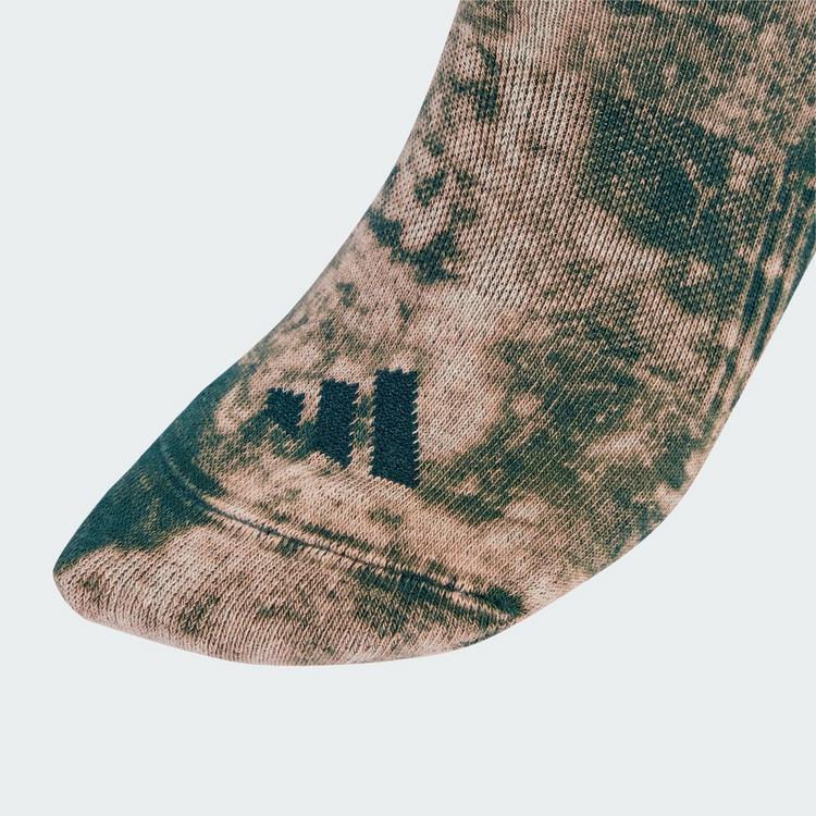 adidas adidas Stonewash Crew Socken, 3 Paar Socken - Warm Sandstone / Aurora Ivy / White - 0 | SportScheck