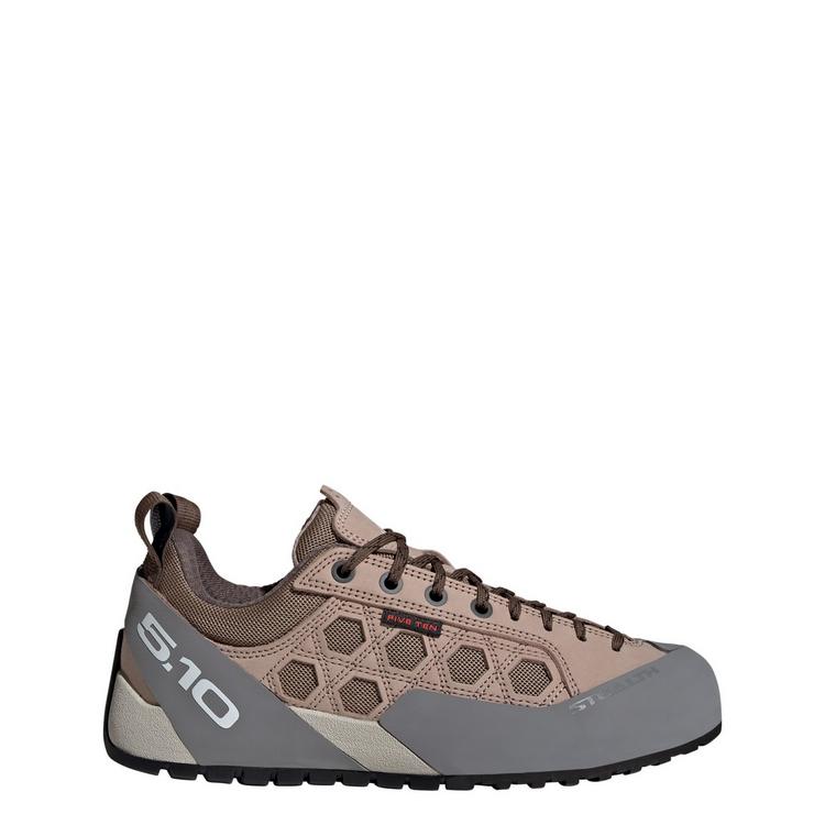 adidas adidas GUIDE TENNIE W Schuh Kletterschuhe Damen - Wonder Taupe / Earth Strata / Grey Three - 0 | SportScheck