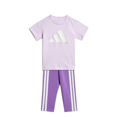 adidas Essentials T-Shirt Set. Trainingsanzug Kinder