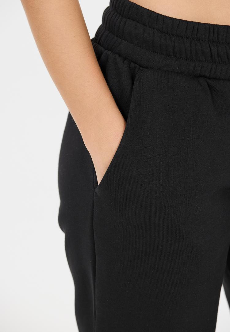 NOU NOU Mayda V2 Sweathose Damen - 1001 Black - 0 | SportScheck