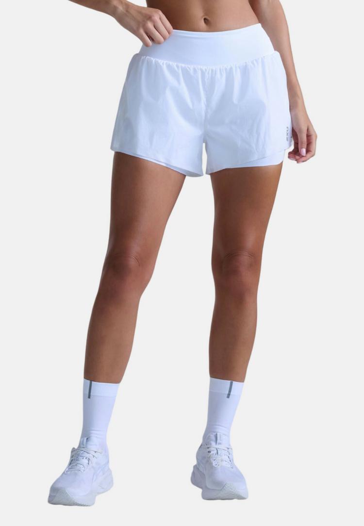 2XU 2XU Aero Hi-Rise 2-in-1 3 Inch Shorts Funktionsshorts Damen - white-silver reflective - 3 | SportScheck
