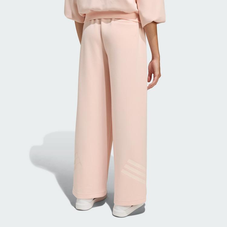 adidas adidas FUTURE ICONS 3-STREIFEN HOSE MIT WEITEM Stoffhose Kinder - Blush Pink / Pink Tint - 1 | SportScheck