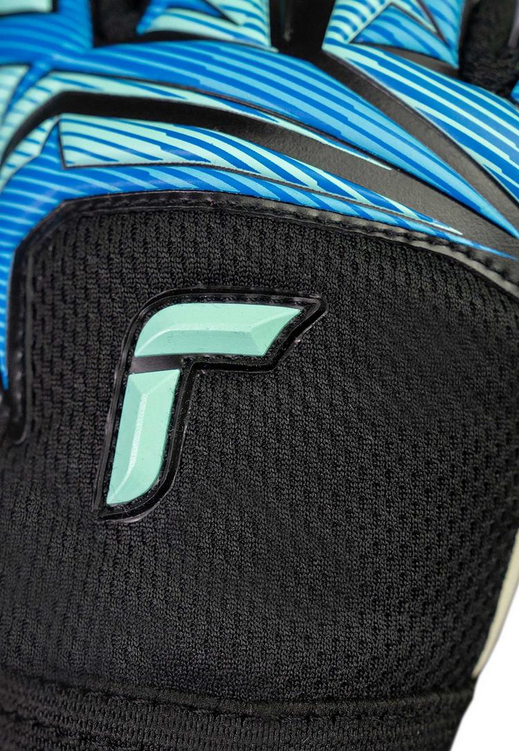 Reusch Reusch Attrakt RE:GRIP NC Junior Torwarthandschuhe - 7272 black/ocean light - 5 | SportScheck