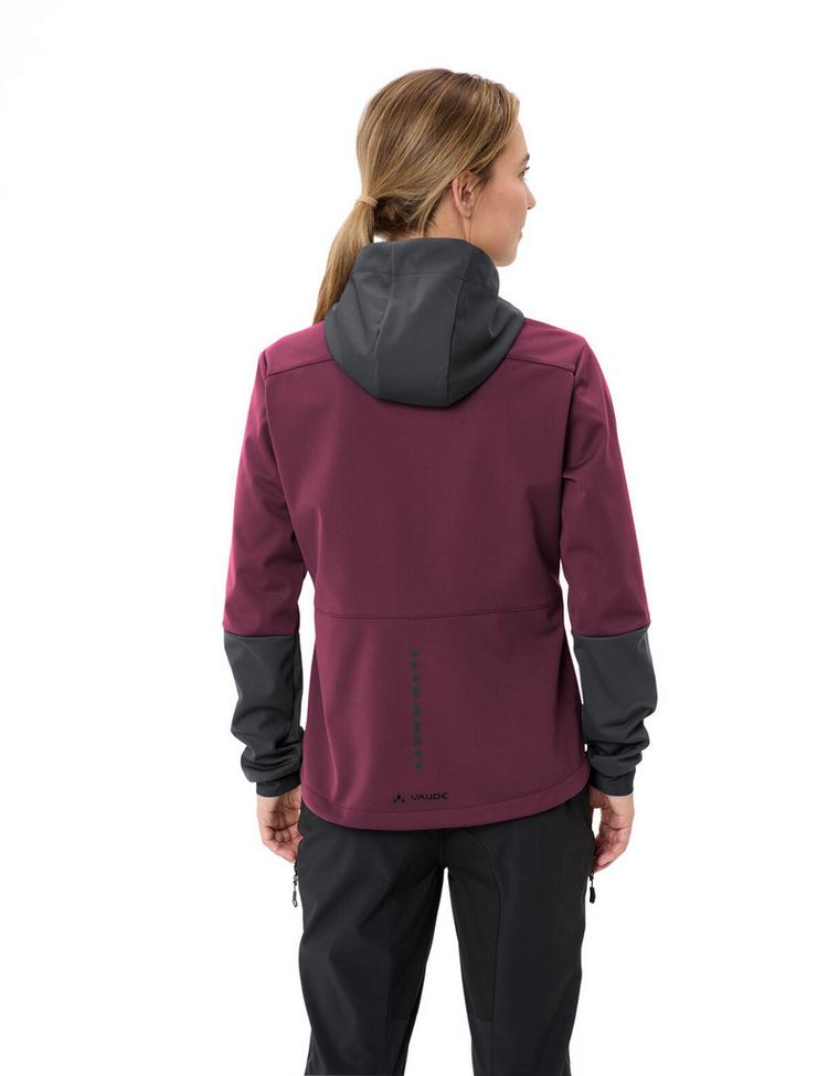 VAUDE VAUDE Women's Qimsa Hooded Softshell Jacket Outdoorjacke Damen - cassis uni - 1 | SportScheck