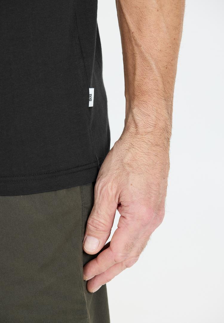 NOU NOU Highmore V2 Funktionsshirt Herren - 1001 Black - 2 | SportScheck