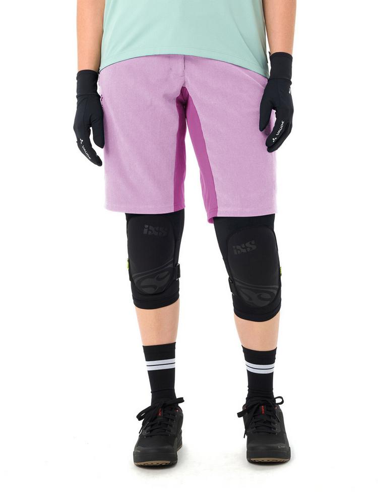 VAUDE VAUDE Women's Loamer Base Cord Shorts Fahrradhose Damen - raspberry - 2 | SportScheck