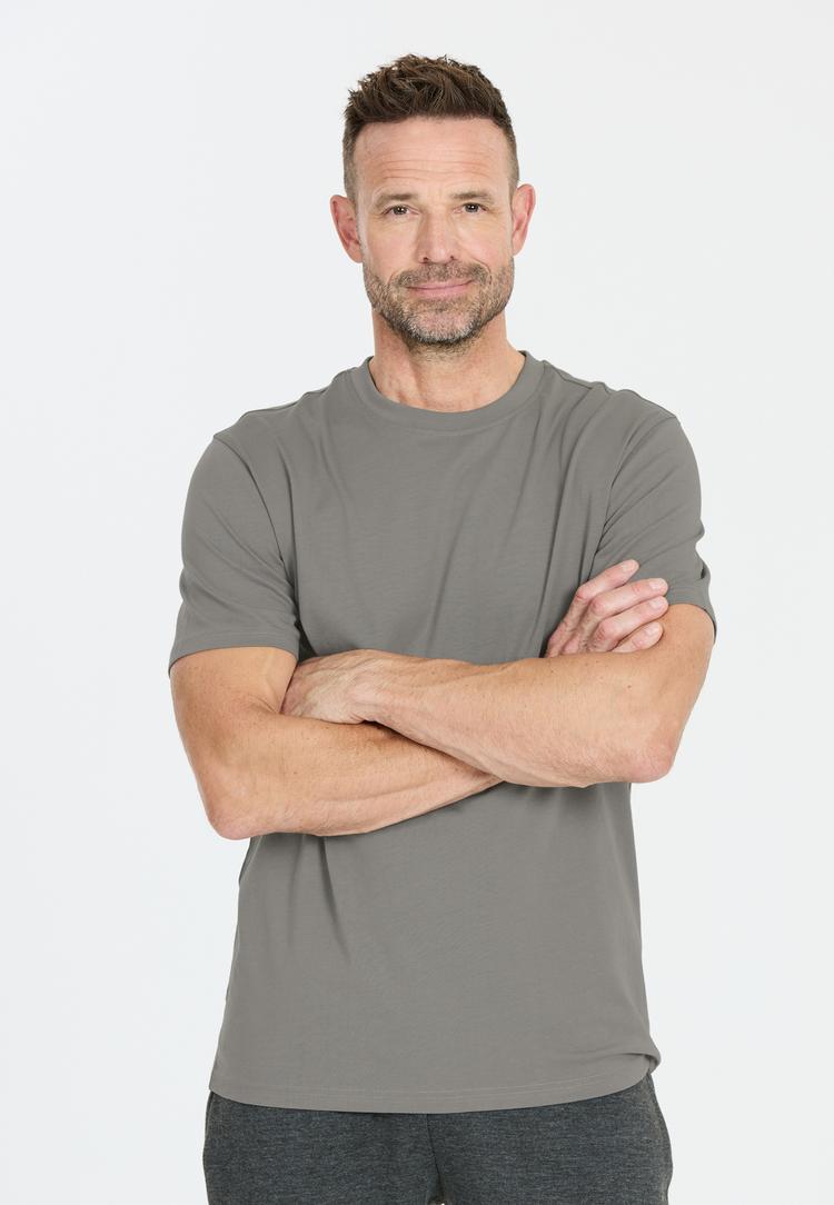 NOU NOU Highmore V2 Funktionsshirt Herren - 3219 Sedona Sage - 0 | SportScheck