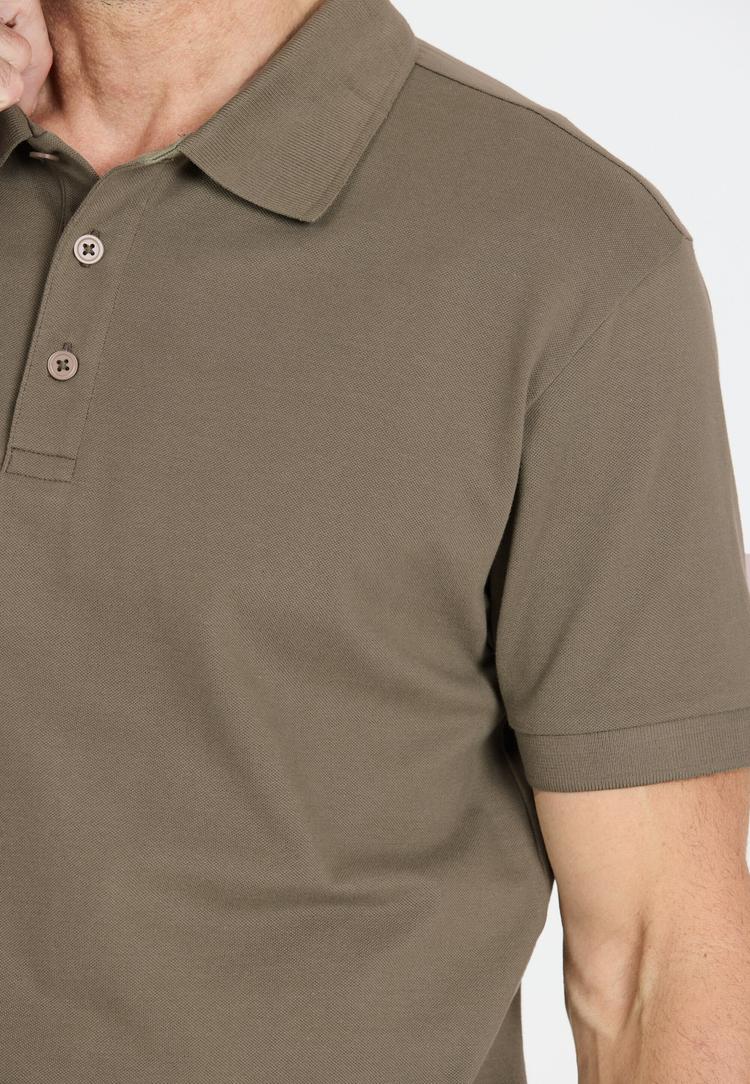 NOU NOU Harrold V2 Poloshirt Herren - 3211 Smokey Olive - 1 | SportScheck
