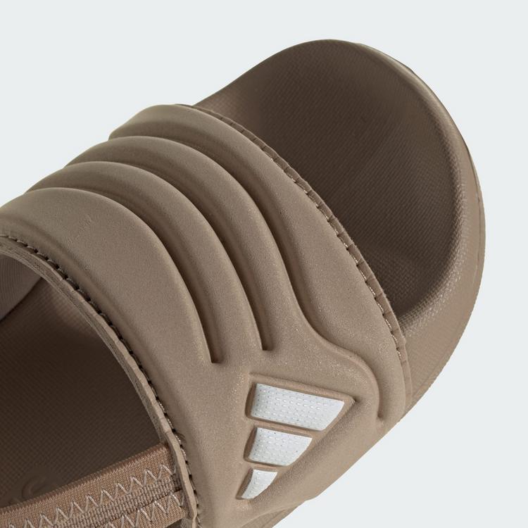 adidas adidas ADILETTE ESTRAP 2.0 BADESCHLAPPEN F&Uuml;R Sandalen Kinder - Trace Khaki / Cloud White / Trace Khaki - 7 | SportScheck