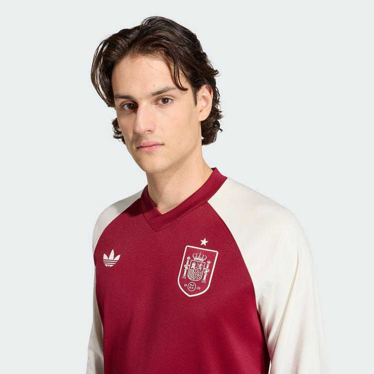 adidas adidas Spanien 26 Pre-Match Ausw&auml;rtstrikot, Langarmshirt Herren - Team Coll Burgundy 2 - 1 | SportScheck