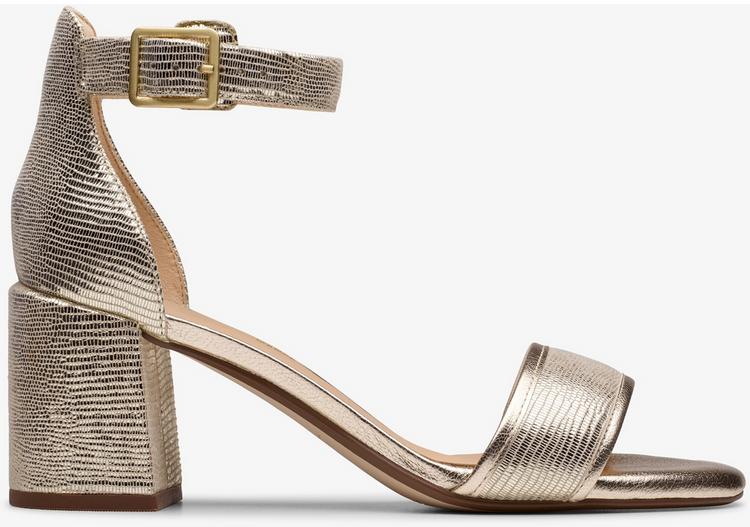 Clarks Clarks Ezoria Mae Sandalen Damen - 5332 Champagne Int - 0 | SportScheck