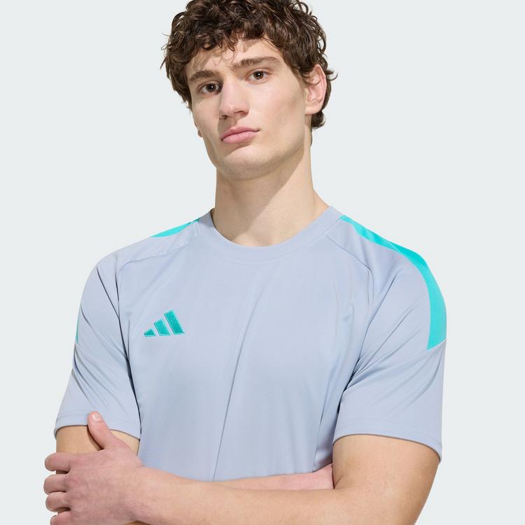 adidas adidas TIRO 26 ESSENTIALS TRIKOT Trikot Herren - Halo Silver / Mint Rush / White - 1 | SportScheck