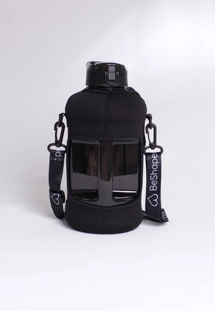 BeShaped BeShaped Waterfles met tas Trinkflasche - Black - 0 | SportScheck