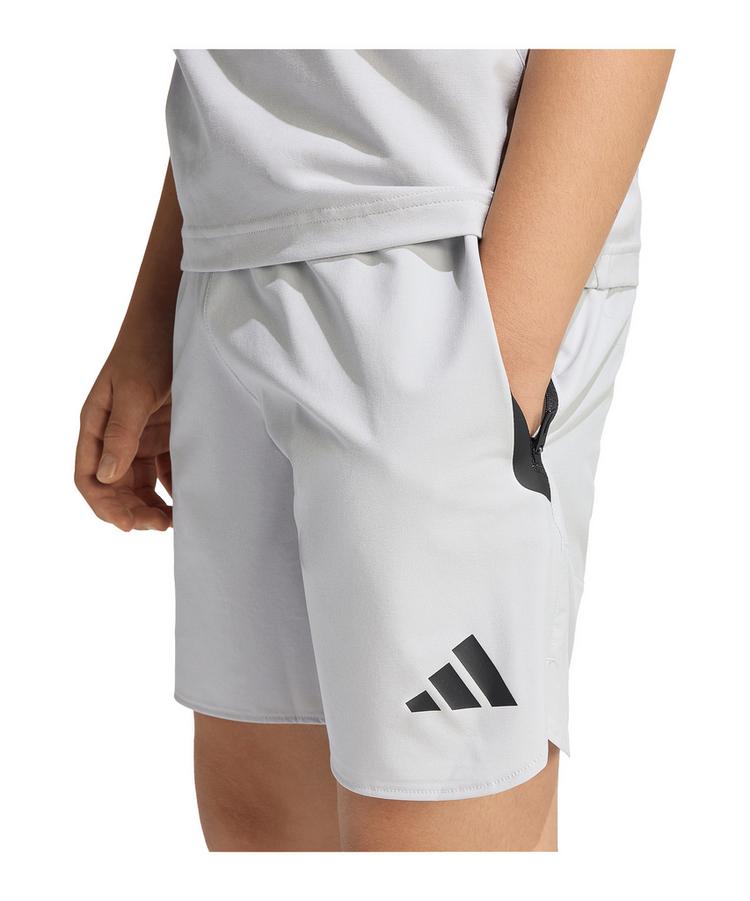 adidas adidas Trio Travel Woven Short Kids Fu&szlig;ballshorts Kinder - grauschwarz - 2 | SportScheck