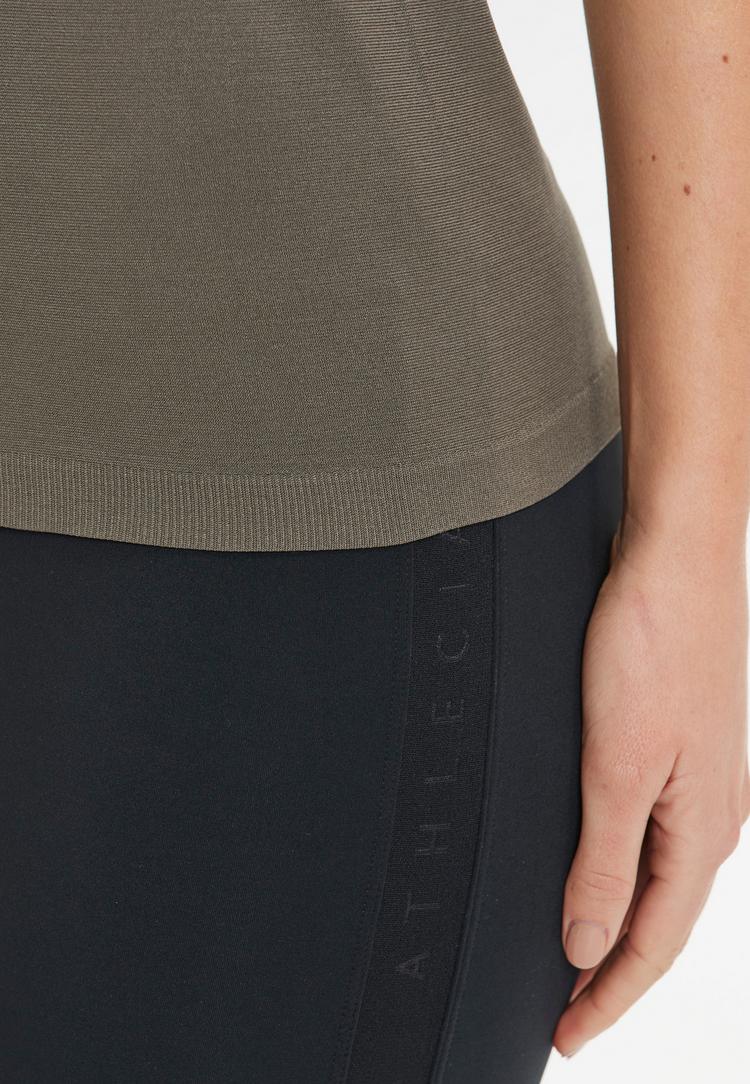 Athlecia Athlecia JULEE T-Shirt - 3121 Olive - 0 | SportScheck