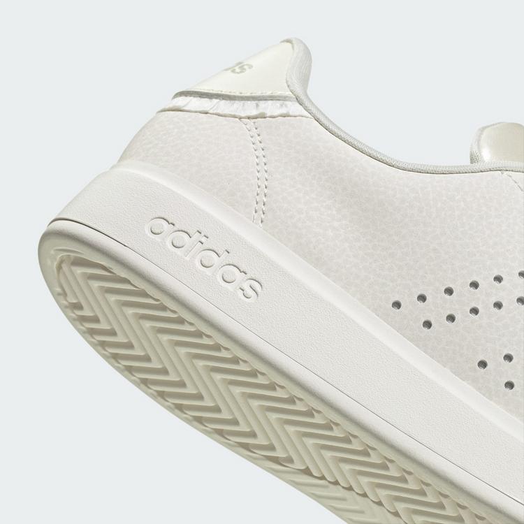 adidas adidas ADVANTAGE&nbsp;2.0 SCHUH Sneaker Damen - Core White / Core White / Cyber Metallic - 6 | SportScheck