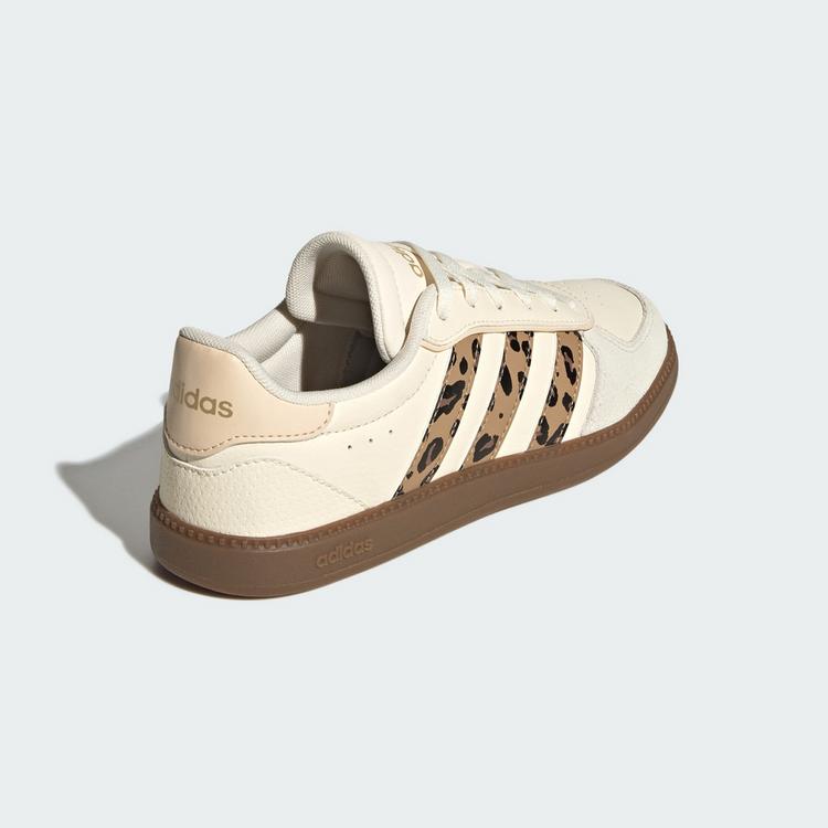 adidas adidas BREAKNET SLEEK KIDS SCHUH Sneaker Kinder - Cream White / Cardboard / Sand Strata - 4 | SportScheck