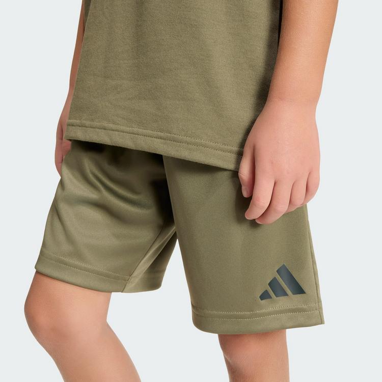adidas adidas Sport Seasonals Kids Camo Sport Set Trainingsanzug Kinder - Olive Strata / Night Cargo / Jungle Ink - 1 | SportScheck