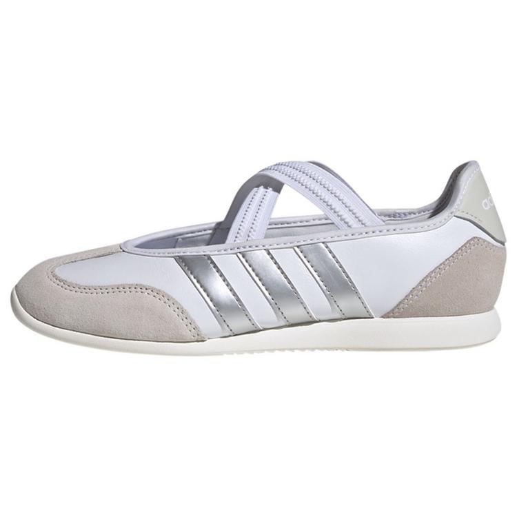 adidas adidas BARREDA MARY JANE SCHUH Sneaker Damen - Cloud White / Silver Metallic / Off White - 0 | SportScheck
