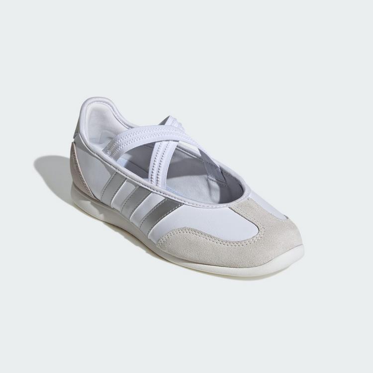 adidas adidas BARREDA MARY JANE SCHUH Sneaker Damen - Cloud White / Silver Metallic / Off White - 3 | SportScheck
