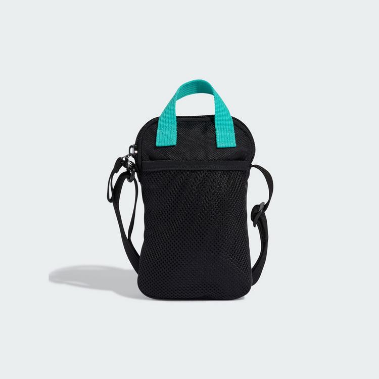adidas adidas MERCEDES-AMG PETRONAS FORMULA 1 TEAM Umh&auml;ngetasche - Black - 0 | SportScheck