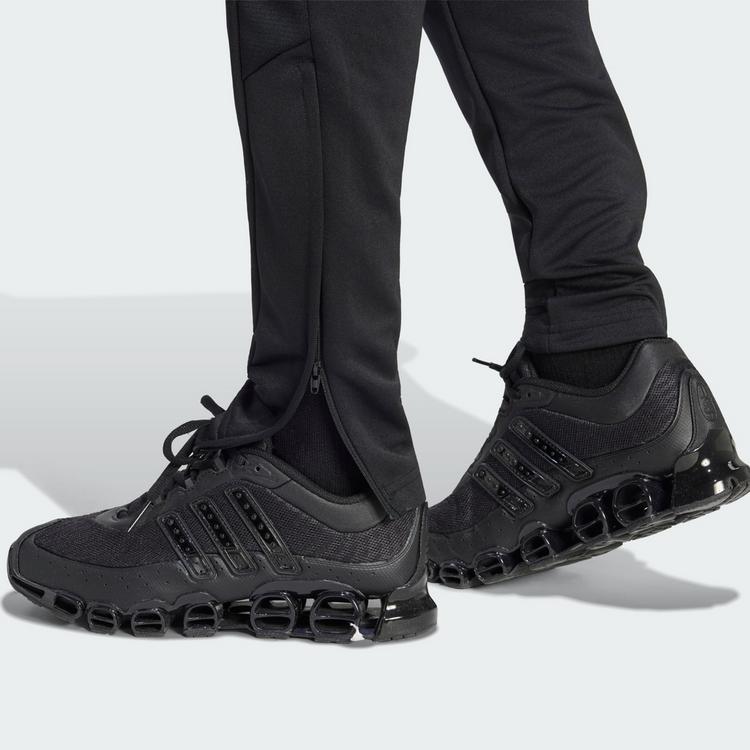 adidas adidas TIRO 26 ESSENTIALS TRAININGSHOSE Trainingshose Herren - Black / Black / White - 1 | SportScheck