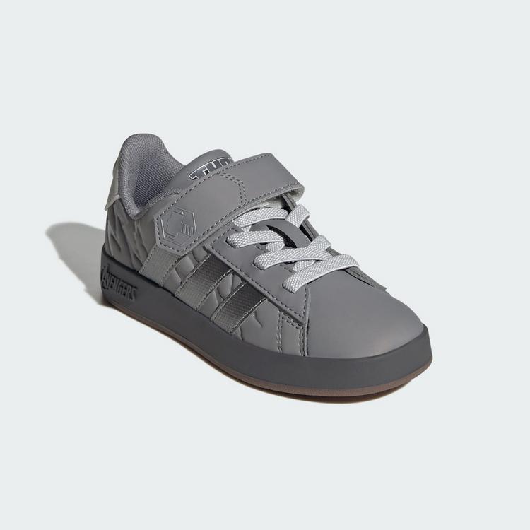 adidas adidas ADIDAS MARVEL AVENGERS GRAND COURT KIDS Sneaker Kinder - Grey Three / Silver Metallic / Grey One - 3 | SportScheck