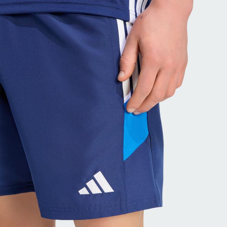 adidas adidas TIRO 26 ESSENTIALS WOVEN SHORTS Fu&szlig;ballshorts Herren - Dark Blue / Bright Royal / White - 0 | SportScheck