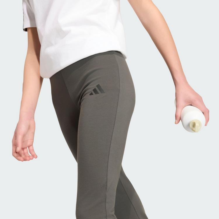 adidas adidas ESSENTIALS LEGGINGS, AUSGESTELLTES BEIN Leggings Kinder - Grey Six / Black - 0 | SportScheck