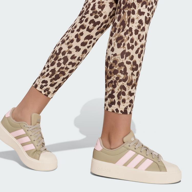 adidas adidas SPORTLEGGINGS MIT ANIMALPRINT Leggings Kinder - Crystal Linen / Khaki Six / Dark Brown / Dark Brown - 1 | SportScheck