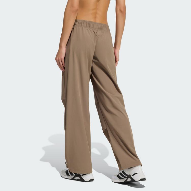 adidas adidas Workout Essentials Gewebte Trainingshose Funktionshose Damen - Khaki Six - 1 | SportScheck
