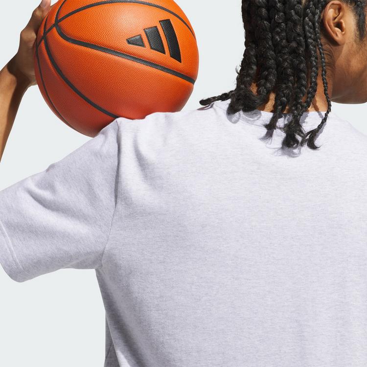 adidas adidas Collegiate Grafik T-Shirt Basketball Shirt Herren - Light Grey Heather - 1 | SportScheck