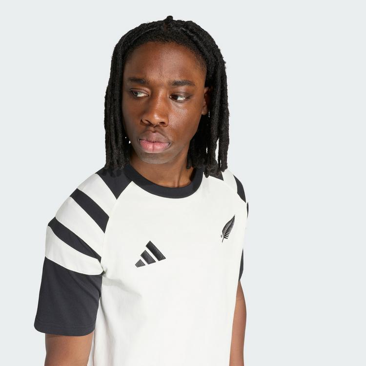 adidas adidas All Blacks Freizeit-T-Shirt T-Shirt Herren - Off White / Black - 0 | SportScheck