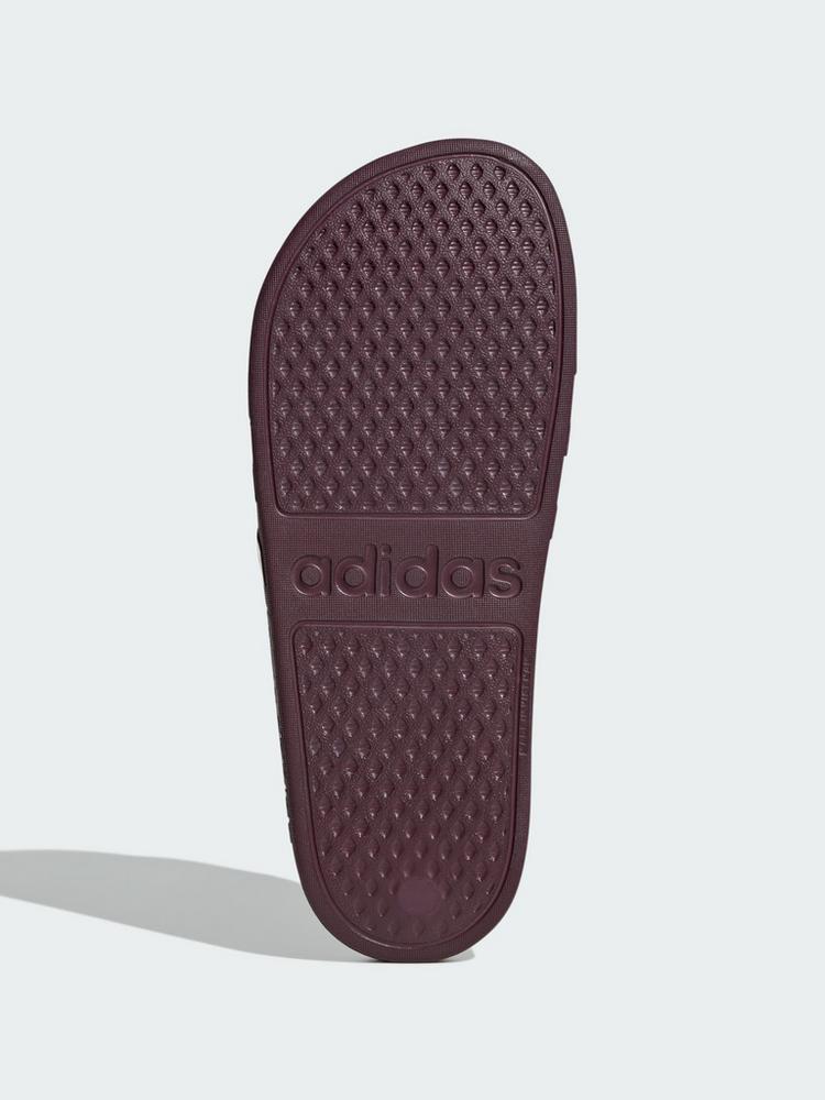 adidas adidas Aqua adilette Badelatschen - Maroon / Off White / Off White - 2 | SportScheck