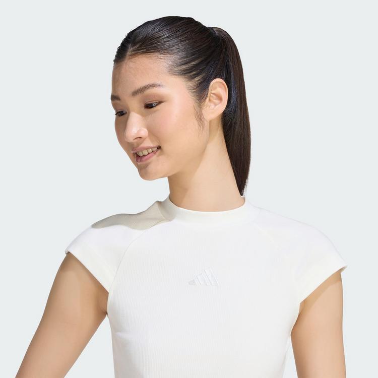 adidas adidas ADIDAS KIT T-SHIRT, GERIPPT, KLEINES T-Shirt Damen - Off White - 0 | SportScheck
