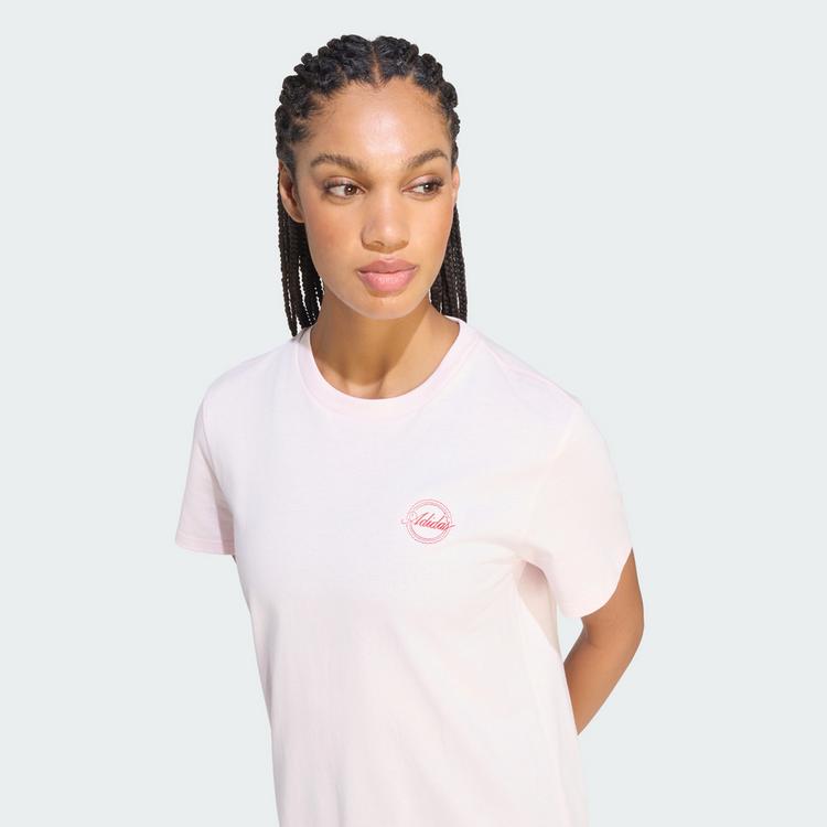 adidas adidas TRAVEL GRAFIK T-SHIRT; LOCKER T-Shirt Damen - Distilled Pink - 0 | SportScheck
