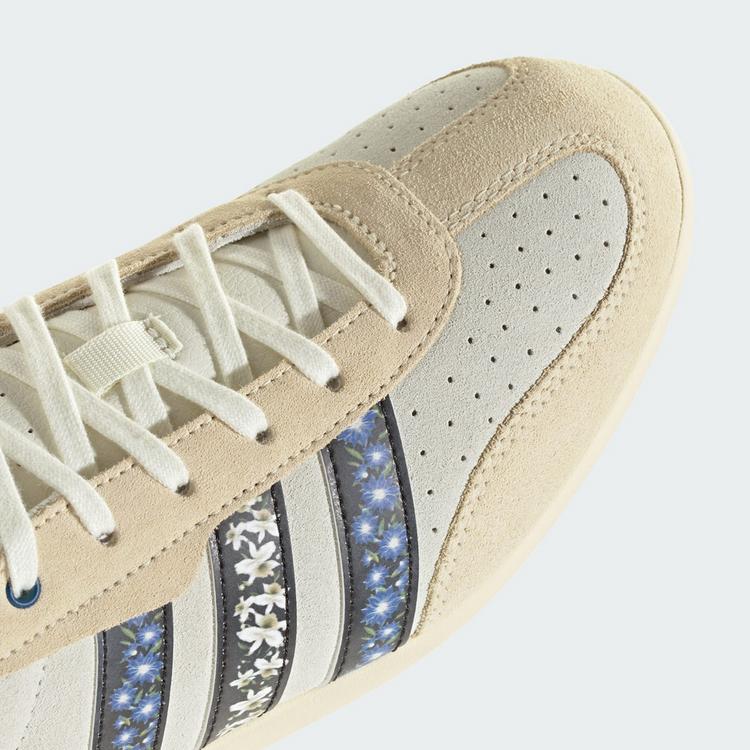 adidas adidas BARREDA LO SCHUH Sneaker Damen - Ivory / Core Black / Warm Vanilla - 7 | SportScheck