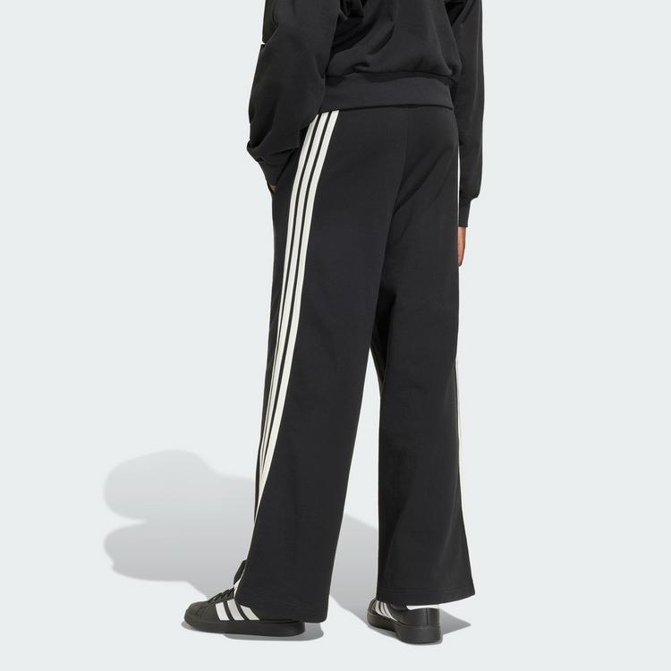 adidas adidas ADIDAS KIT 3-STREIFEN WEITE HOSE Stoffhose Damen - Black / Off White - 1 | SportScheck