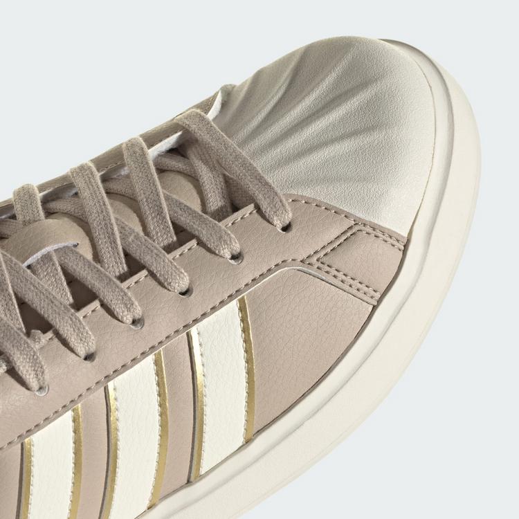 adidas adidas Streettalk Sneaker Damen - Wonder Beige / Off White / Gold Metallic - 7 | SportScheck