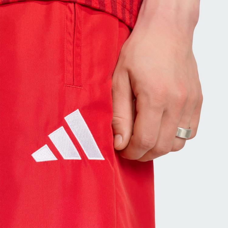 adidas adidas FC Bayern M&uuml;nchen Stadium Trainingshose Trainingshose Herren - Better Scarlet / Team Victory Red - 1 | SportScheck