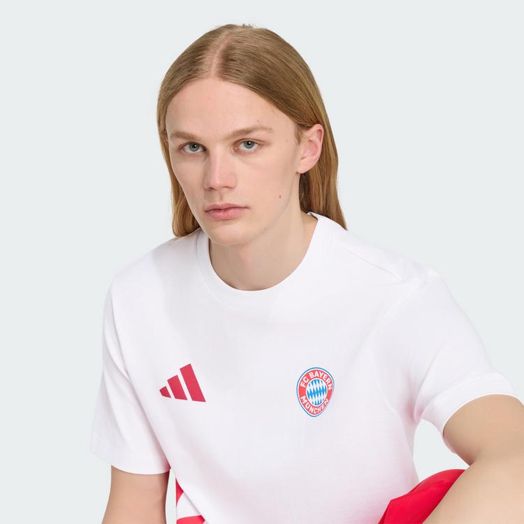 adidas adidas FC Bayern M&uuml;nchen Anthem Grafik T-Shirt T-Shirt Herren - White / Team Victory Red - 0 | SportScheck