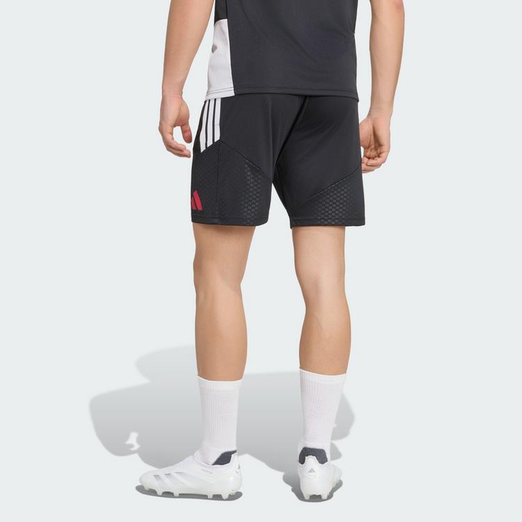 adidas adidas Liverpool FC 26/27 Tiro Trainingsshorts Shorts Herren - Black - 1 | SportScheck