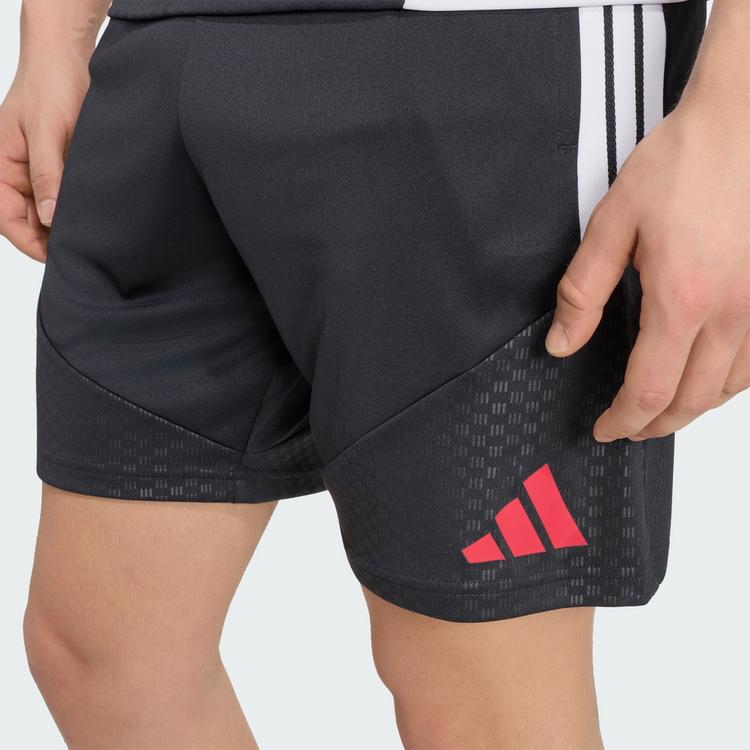 adidas adidas Liverpool FC 26/27 Tiro Trainingsshorts Shorts Herren - Black - 1 | SportScheck