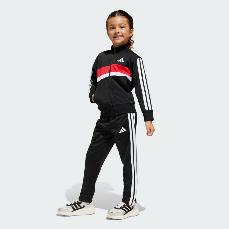 adidas adidas Seasonal Essentials Tiberio 3-Streifen Trainingsanzug Kinder - Black / White / Pure Ruby - 0 | SportScheck