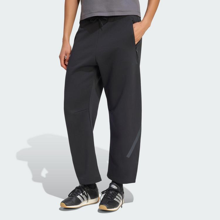 adidas adidas ADIDAS Z.N.E. HOSE OFFENER SAUM Freizeithose Damen - Black - 0 | SportScheck