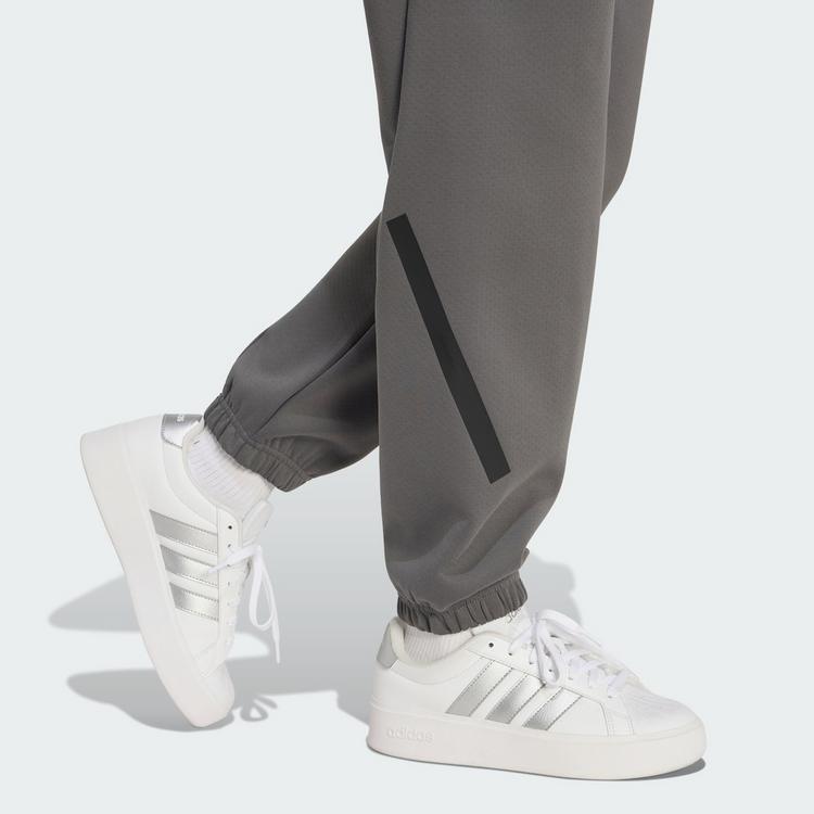 adidas adidas ADIDAS Z.N.E. HOSE Freizeithose Damen - Grey Five - 1 | SportScheck